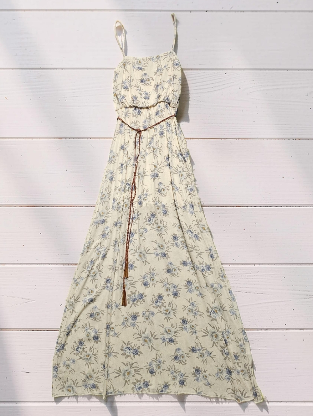 PAPAYA Cream Maxi Dress with Light Blue Floral Print. Size S.